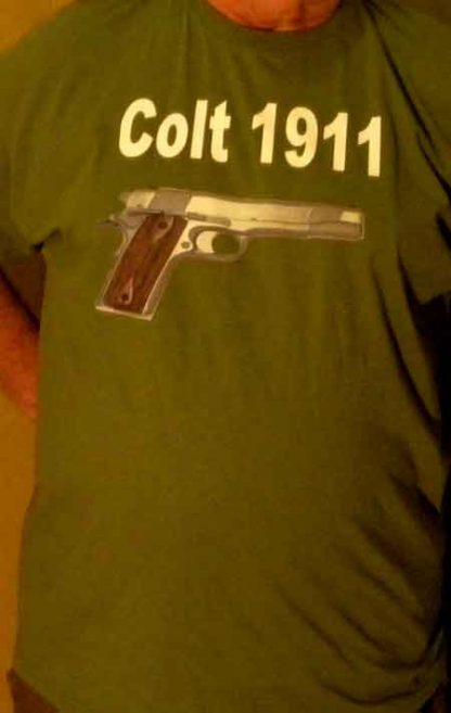 Colt 1911 Verde  15 € La unidad Gastos de ENVÍO PAGADOS